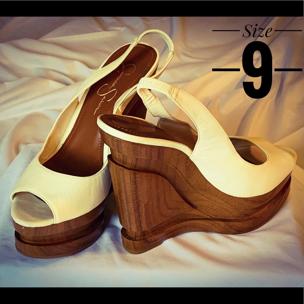 Jessica Simpson’s High Heel Shoes